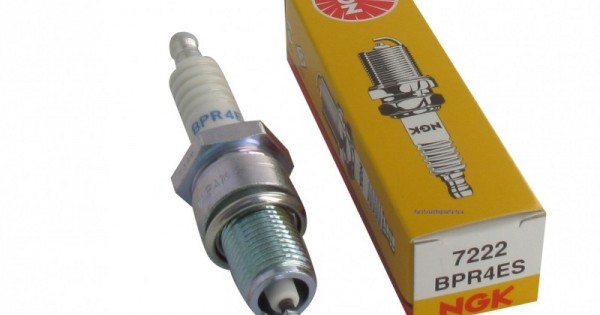 Candele NGK BPR5ES Originali OEM - Confezione Da 4 Pezzi, Per Vari Motori A Benzina, Ricambio Di Qualità Candele Per Auto E Moto - Foto 2